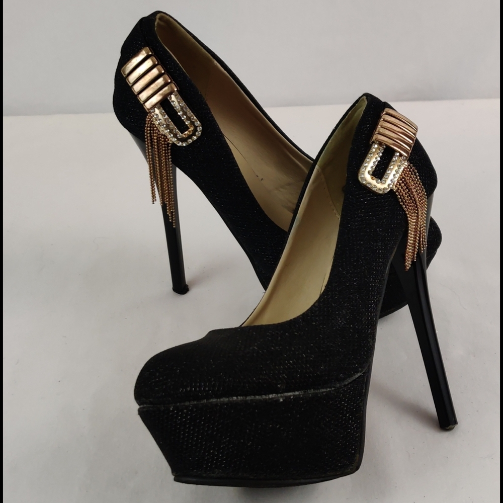 Kvoll Black Sparkling Platform Shoes